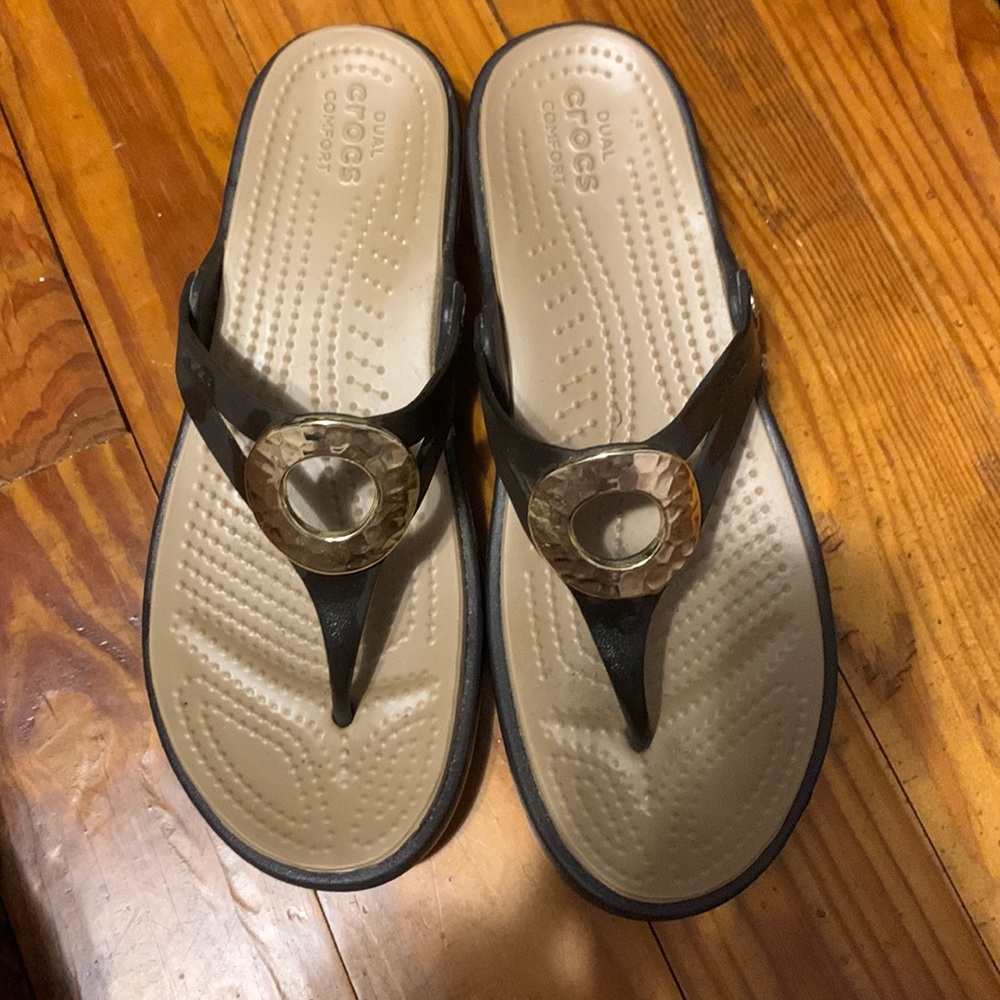 Croc Sandals (Size 8) Excellent condition